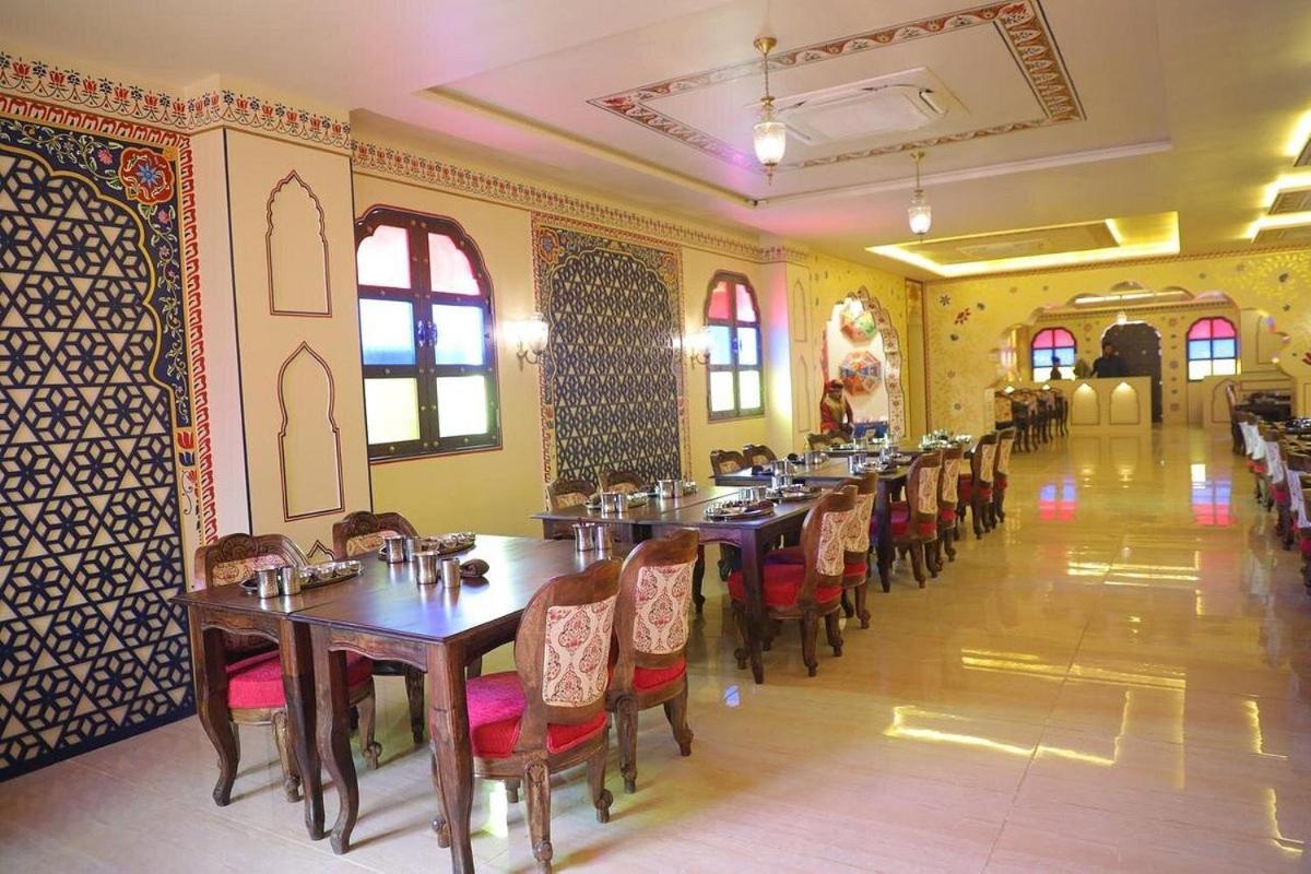 The Royal Ville Agra - Family & Corporate Hotel 外观 照片
