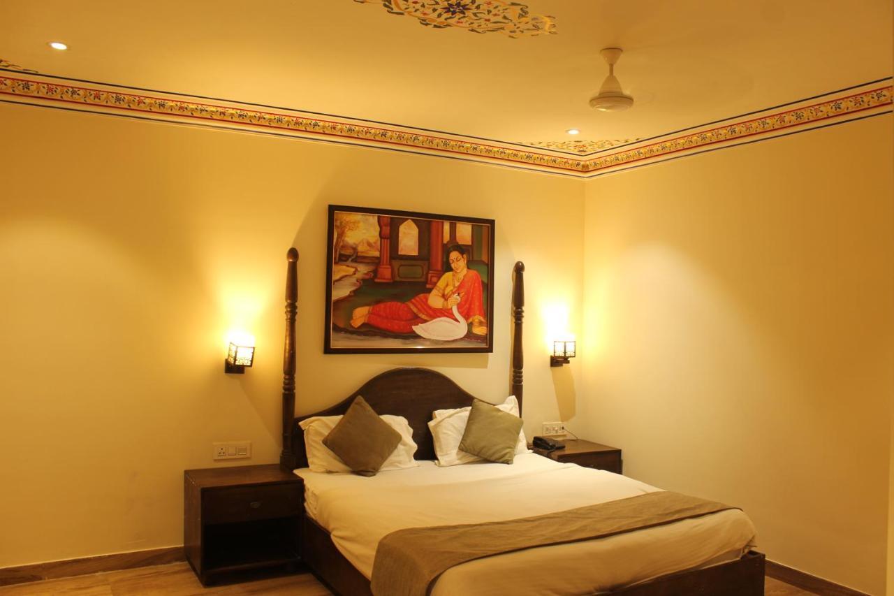 The Royal Ville Agra - Family & Corporate Hotel 外观 照片