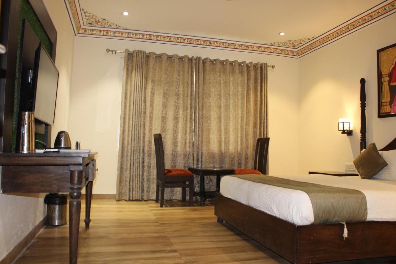 The Royal Ville Agra - Family & Corporate Hotel 外观 照片